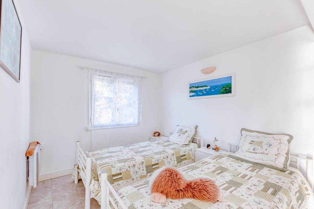 Beau T3 Au Mont Des Oiseaux Apartment อิแยร์ ภายนอก รูปภาพ